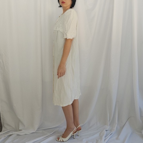 80s/90s White Button Down Dress - Picture 2 of 5